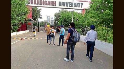 student leaked video|Chandigarh University video leak case: Accused student clicked。